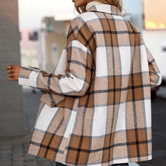 Cozy Plaid Button Down Oversized Jacket Shacket - Picture 8 of 8